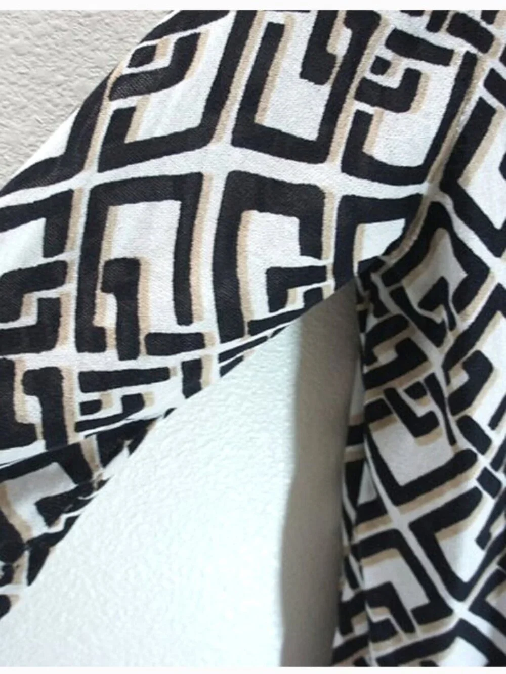 Chico's Black White Chain Pattern Geometric Tank/CardiganTwinset size 2